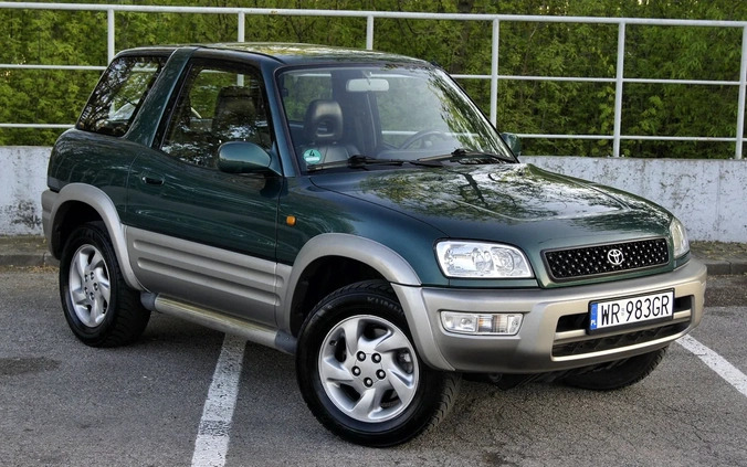 samochody osobowe Toyota RAV4 cena 34777 przebieg: 187375, rok produkcji 1998 z Radom